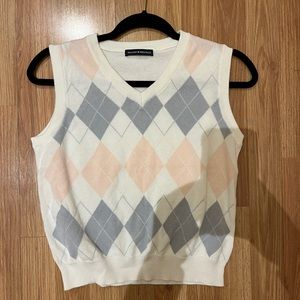 brandy melville argyle sweater vest